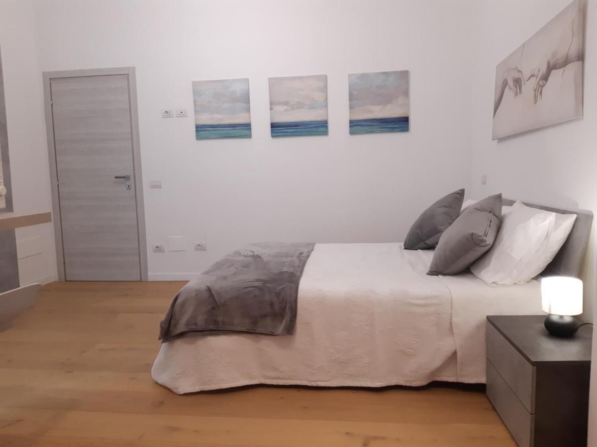 Piazza Mazzini Apartment Lecce Buitenkant foto