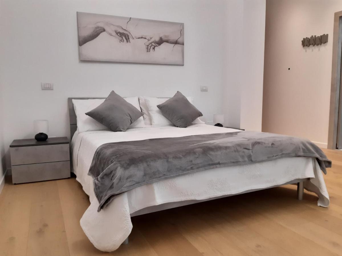 Piazza Mazzini Apartment Lecce Buitenkant foto